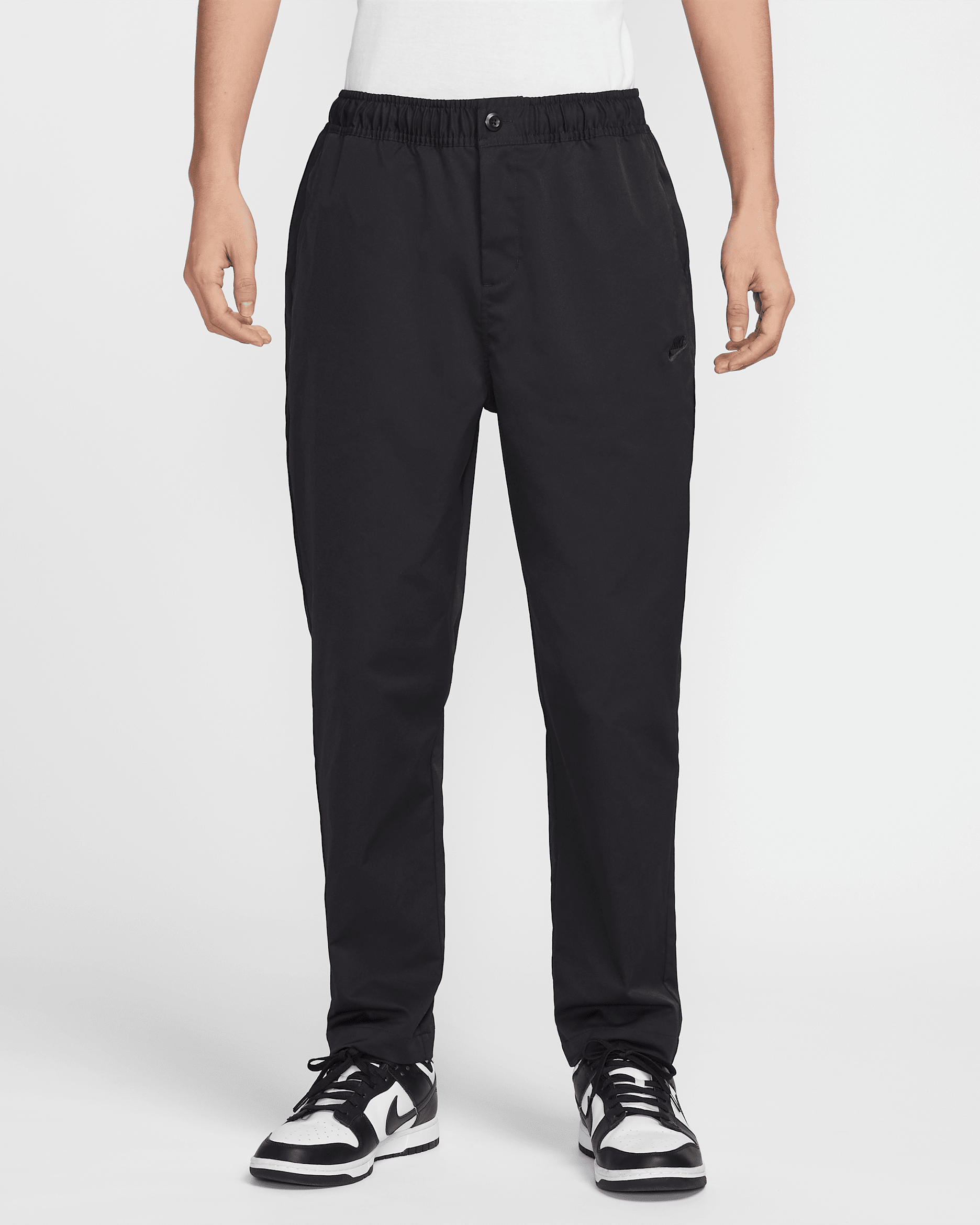 Nike Club Men's Woven Tapered Pants. Nike JP